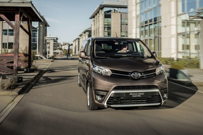 Mobil Listrik Toyota Proace Verso Electric Mobil Listrik Toyota Proace Verso Electric