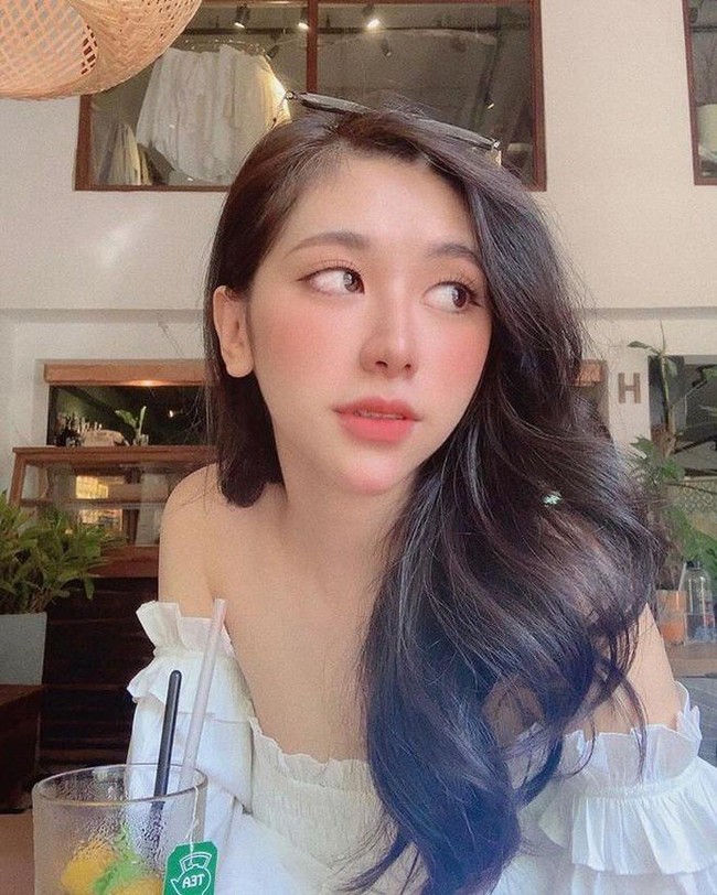 Walaupun dalam empat tahun terakhir Nguyen sudah tak pernah bertemu dengan mantannya itu, tetapi diakui Nguyen bahwa sang mantan masih sering melihatnya di media sosial. Foto: Nguyen Tuong Vy via Oddity Central