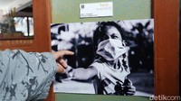 Kebanyakan foto berisi masyarakat yang tengah beraktivitas di tengah pandemi, sehingga harus menggunakan masker. (Siti Fatimah/detikcom)