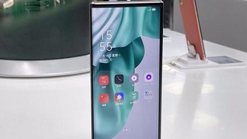 Meskipun mekanisme bergulir ini, tampilan pada perangkat tidak memiliki kekusutan atau lipatan yang terlihat. Foto: Sohu IT