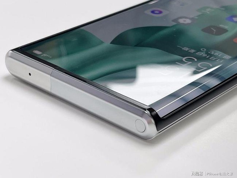 Ponsel Layar Gulung Oppo