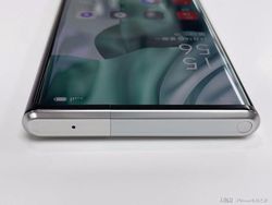 Keren Abis! Ini Ponsel Layar Gulung Buatan Oppo