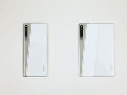 Keren Abis! Ini Ponsel Layar Gulung Buatan Oppo