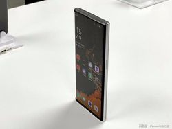 Keren Abis! Ini Ponsel Layar Gulung Buatan Oppo