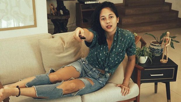 Potret Sitha Marino yang Kini Pacaran dengan Bastian Steel