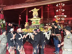 Puncak Hari Jadi Tulungagung, Pemkab Gelar Upacara Adat Bersih Nagari