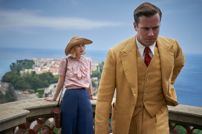 5 Fakta Film Rebecca yang Diperankan Armie Hammer dan Lily James