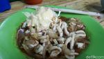 Makanan Jepang di Warung Kaki Lima Depok Ini Terkenal Enak dan Murah