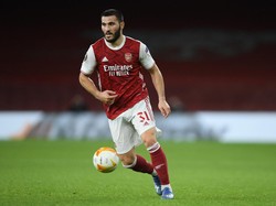 Sead Kolasinac mengisi pos bek kiri  (Mike Hewitt/Getty Images)