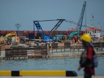 Bendung Serbuan Impor Lewat Pelabuhan, Menperin Mau Bertemu Purbaya