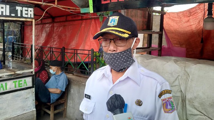 Sekretaris Kelurahan Petamburan, Sunardi, di Petamburan II, Jakarta Pusat, Rabu (18/11/2020).