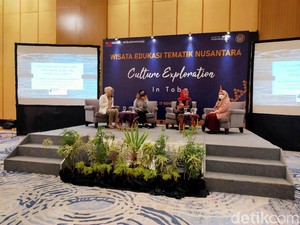 Budaya Batak Jadi Daya Tarik Danau Toba untuk Turis
