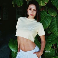 Amelia telah meniti karier di dunia modeling sejak beberapa tahun lalu. Dari foto-fotonya di Instagram, ia pernah menjadi bintang iklan Skims Kim Kardashian, Levis, dan Savage x Fenty milik Rihanna. (Foto: Instagram/@ameliagray)