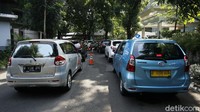 Rumah Sakit Pondok Indah (RSPI) menyediakan layanan rapid test COVID-19 drive thru dengan harga Rp 150 ribu. 