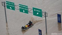 Di samping kehancuran yang diakibatkan bada Iota, Pusat Badai Nasional AS mengatakan sisa-sisa badai bisa memicu banjir bandang yang mengancam jiwa hingga tanah longsor di beberapa bagian Amerika Tengah. Yoseph Amaya/Getty Images.