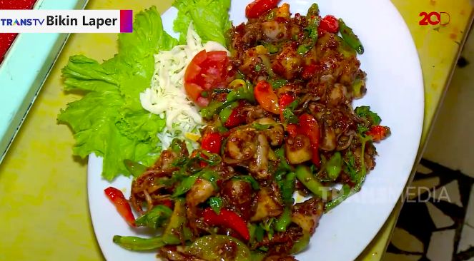 Bikin Laper! Ada Iga Gentong dan Pecak Udang Sedap di Pamulang