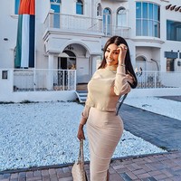 Hingga kini Chaly telah menghabiskan £1 juta atau sekitar Rp 8 miliaran untuk berbagai hal yang dibelinya agar terlihat mirip Kim Kardashian. Foto: Instagram @chalydn