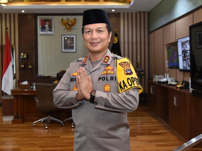 Kedatangan Irjen Pol Nico Afinta untuk memimpin Polda Jatim mendapatkan sambutan hangat dari para ulama dan tokoh lintas agama di Kabupaten Mojokerto. Mereka yakin mantan Kapolda Kalsel itu bisa menjadikan Jatim lebih aman, sejuk dan kondusif.