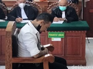 Eksepsi Jerinx Terkait Kasus Ancaman ke Adam Deni Ditolak, Sidang Dilanjut