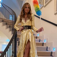 Penampilannya tersebut tentu saja jadi sensasi. Namun, Lizzie berdalih bahwa hal tersebut menjadi bentuk cinta dan menghargai tubuhnya.  Foto: Instagram