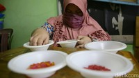Kegiatan tersebut digelar untuk memberikan bekal keterampilan dan menyiapkan kemandirian bagi siswa berkebutuhan khusus di tempat tersebut. 