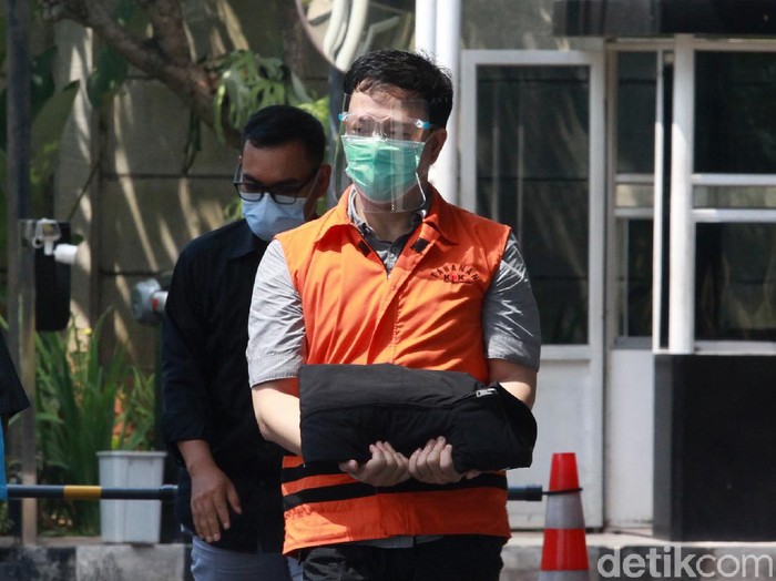 Penyuap Eks Sekretaris MA Nurhadi, Hiendra Soenjoto kembali jalani pemeriksaan di KPK. Ia diperiksa soal suap pengurusan perkara Mahkamah Agung tahun 2011-2016.