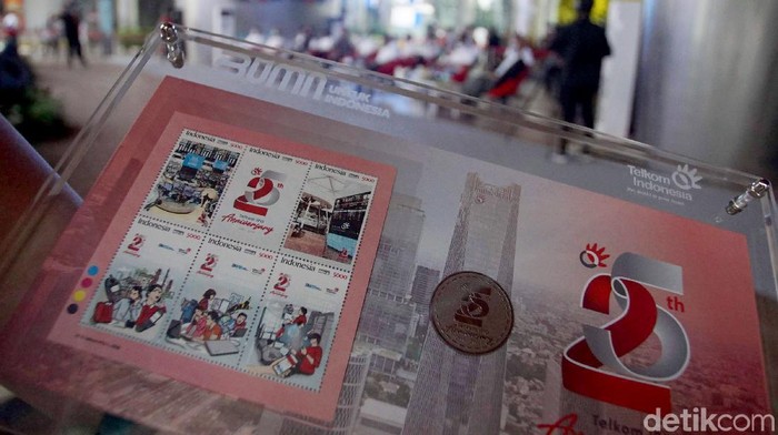 Perangko Khusus 25 Tahun IPO Telkom Indonesia PT Telekomunikasi Indonesia (Persero) Tbk., (Telkom) menggelar peringatan 25 tahun initial public offering (IPO) dan mengeluarkan Perangko khusus dalam acara tersebut, Kamis (19/11/2020).