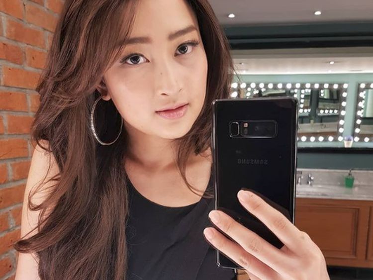 Gaya PJ 7Icons yang Disebut Pindah Agama