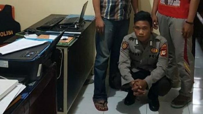 Polisi gadungan di Maros ditangkap saat apel ke rumah pacar (dok. Istimewa).