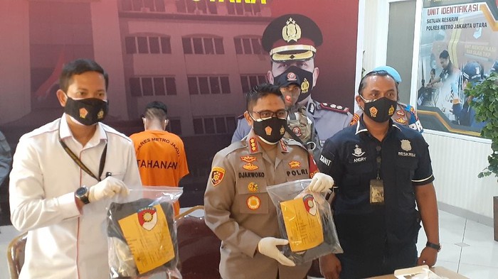 Polisi tangkap guru silat yang cabuli 2 murid perempuan di Jakut
