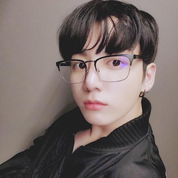 Potret Jungkook sebagai Sexiest International Man 2020 Potret Jungkook sebagai Sexiest International Man 2020