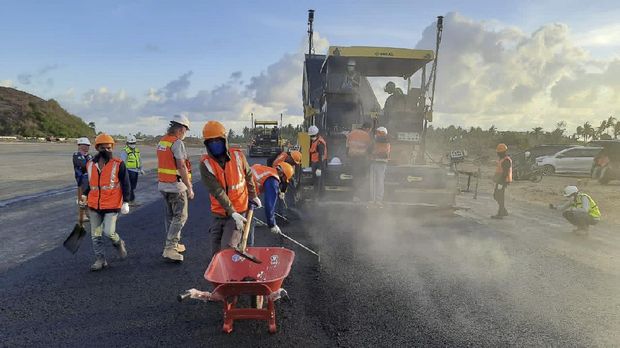 Progres pembangunan Sirkuit Mandalika untuk menggelar seri balap MotoGP 2021.