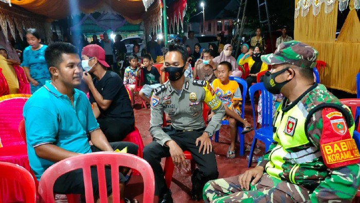 Warga di Barru hadiri acara kumpul-kumpul waria (dok. Istimewa).