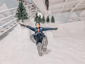 9 Wisata Natal dan Tahun Baru di Bandara Changi, Ada Hujan Salju