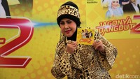 Elvy Sukaesih jadi salah satu pengisi proyek Jagonya Dangdut 2. Foto: Noel/detikhot