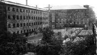 Persidangan Nuremberg dimulai pada 20 November 1945, pada saat itu para penjahat perang tersebut bertanggung jawab atas agresi dan pembantaian jutaan orang tak berdosa mereka. AP Photo/Bill Allen