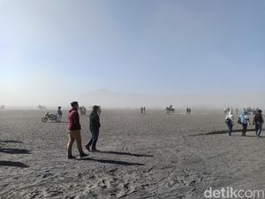 Kuota Wisatawan Bromo Naik 10 Persen Jadi 1.634 Orang/Hari