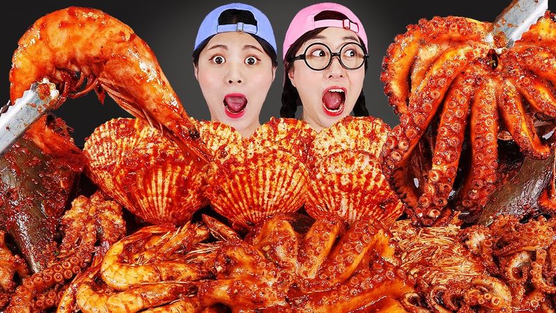 Gurita Hidup hingga Samyang, 5 Video Mukbang Ini Ditonton Ratusan Juta Kali