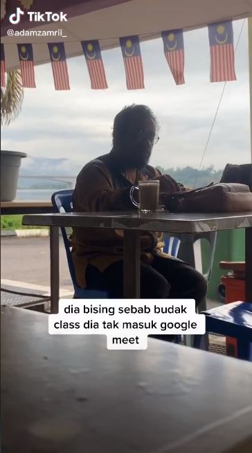 Guru Cari Wifi Gratis Demi Belajar Online, Tapi Murid Tak Ada yang Hadir