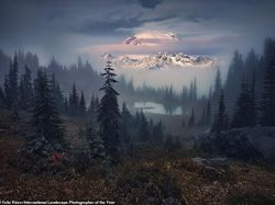 Surga Dunia yang Terabadikan Jawara Landscape Photographer of the Year