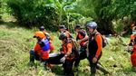 Jasad Pemotor yang Hanyut Terseret Banjir Kendal Ditemukan Jasad Pemotor yang Hanyut Terseret Banjir Kendal Ditemukan