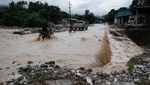 Jembatan Hancur Terdampak Badai Iota di Honduras