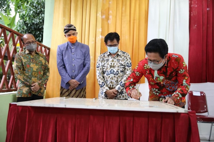 Kemendes PDTT bersama UGM dan Keluarga Alumni Universitas Gadjah Mada (Kagama) mencanangkan Desa Inklusif sebagai desa untuk semua warga desa.