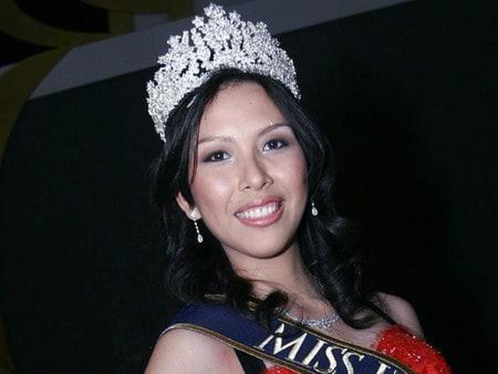 Kristania Virginia Besouw, Miss Indonenesia 2006. Foto: Dok. Instagram @officialdmidamw. Kristania Virginia Besouw, Miss Indonenesia 2006. Foto: Dok. Instagram @officialdmidamw.