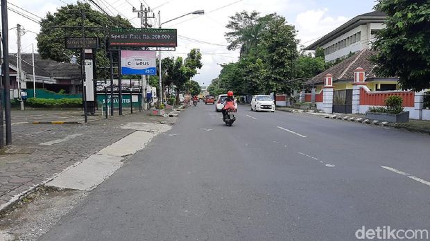 Lokasi motor sport CBR1000RR SP diseruduk pengemudi Ayla di Banyumas, Jumat (20/11/2020).