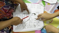 Seperti halnya Zaleha, sejumlah pengungsi wanita lainnya di Malaysia mempelajari bahasa lokal tanpa mengetahui cara membaca atau menulis. Kondisi itu tentunya membuat para pengungsi wanita itu sulit untuk dapat hidup mandiri.