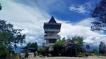 Foto: Pemandangan Cantik Danau Toba dari Menara Pandang Tele