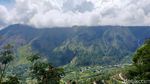 Foto: Pemandangan Cantik Danau Toba dari Menara Pandang Tele