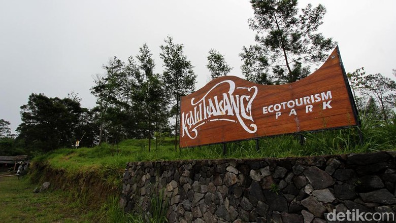Merapi Siaga, Objek Wisata Kali Talang di Klaten Ditutup Objek wisata di kawasan Kalitalang, Klaten, ditutup untuk umum. Penutupan objek wisata tersebut dilakukan usai status Gunung Merapi meningkat menjadi siaga.