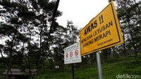 Saat ini, tambah Jainu, sebenarnya objek wisata itu sedang dalam tahap pengembangan. Termasuk yang sedang menunggu izin wisata. Terkait dengan penutupan objek wisata itu, Kades Balerante, Kecamatan Kemalang, Sukono mengatakan, penutupan objek wisata itu belum ditentukan sampai kapan. Yang pasti sampai kondisi Merapi normal.
